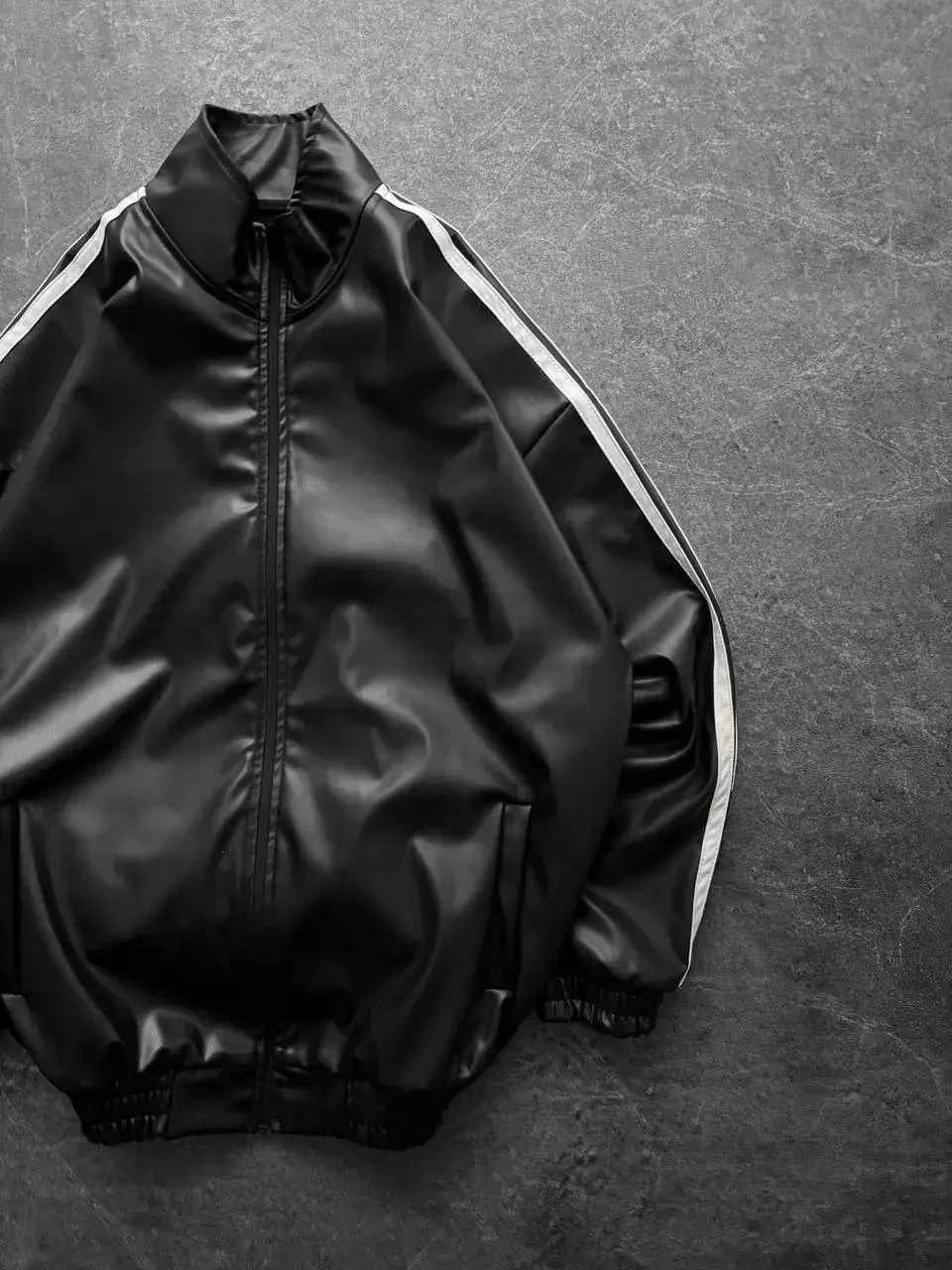 Noir Şeritli Oversize Fermuarlı Ceket 4