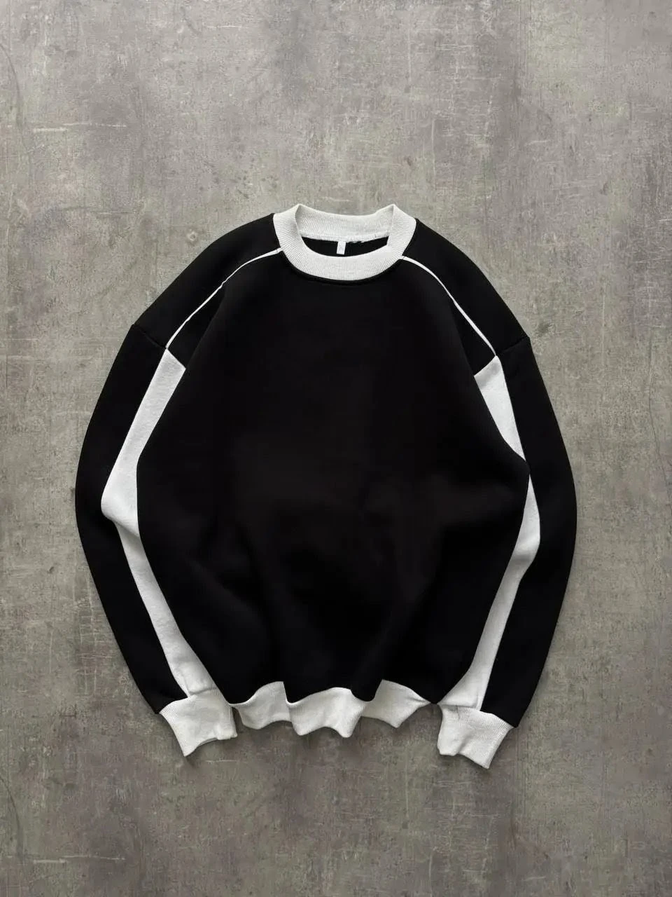 Şerit Detaylı Sweatshirt 1