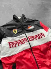 Ferrari Çift Taraflı Mont 4