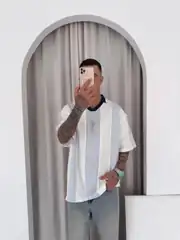 Vintage V Yaka Oversize Tişört 1