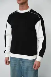 Şerit Detaylı Sweatshirt 2